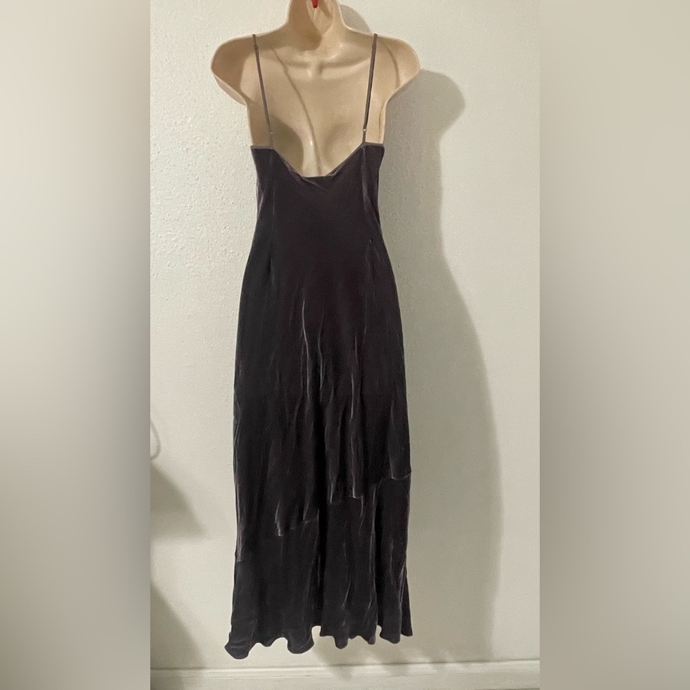 NWT Aritzia Wilfred Michelet black velvet silk blend midi slip dress M - Picture 2 of 11